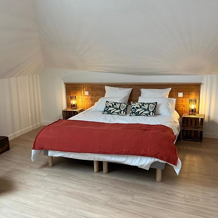 Le Couleau Bed and Breakfast Chateauroux-les-Alpes Εξωτερικό φωτογραφία