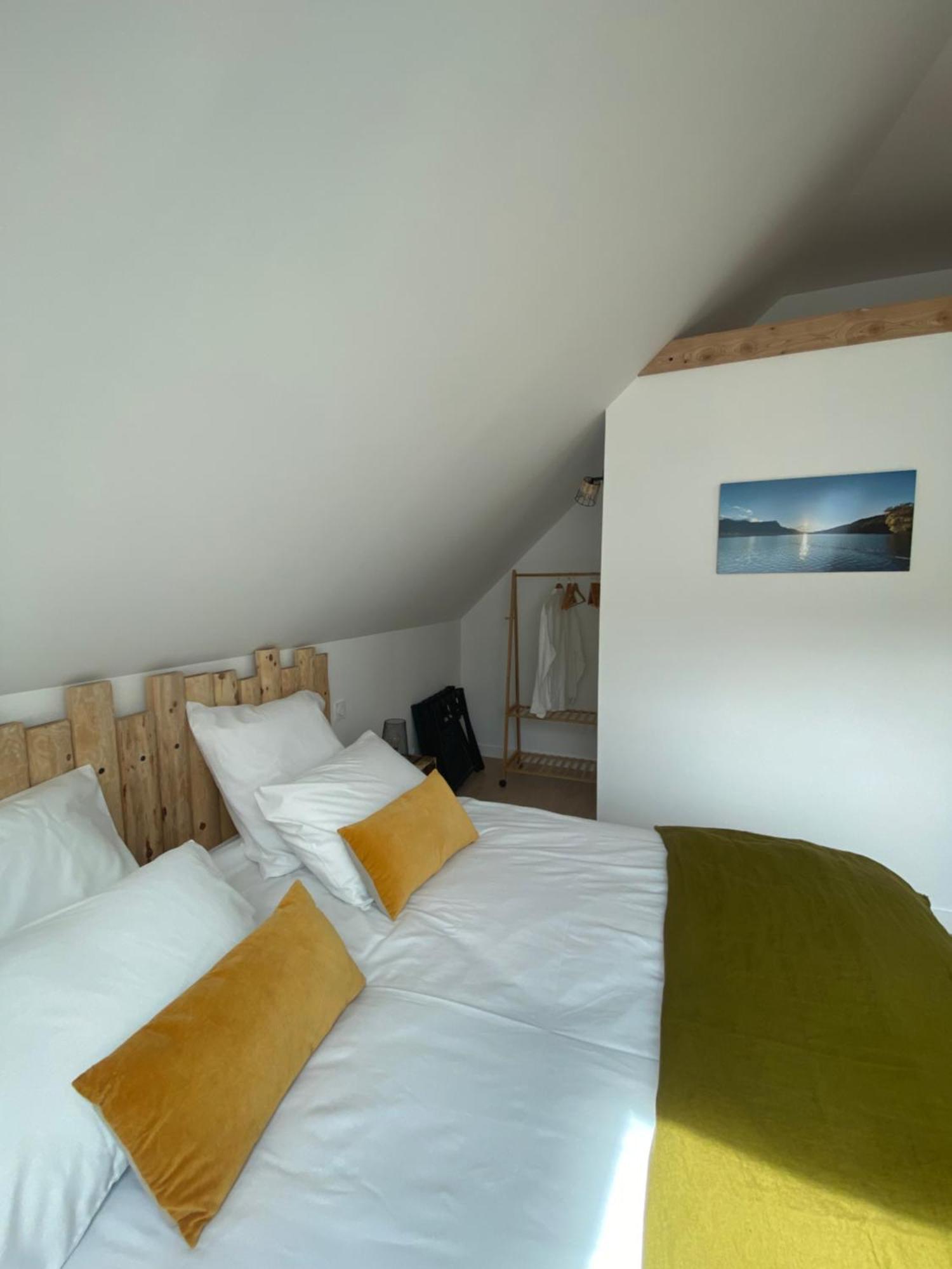 Le Couleau Bed and Breakfast Chateauroux-les-Alpes Εξωτερικό φωτογραφία