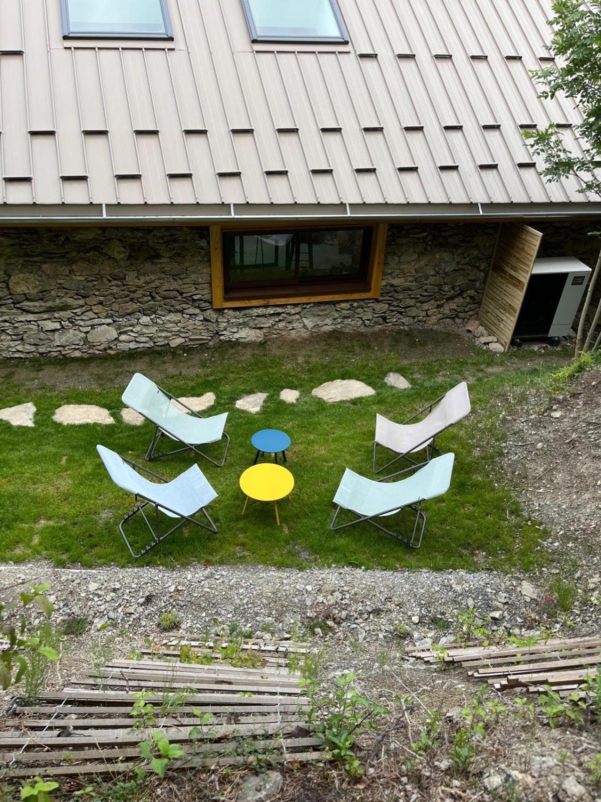 Le Couleau Bed and Breakfast Chateauroux-les-Alpes Εξωτερικό φωτογραφία